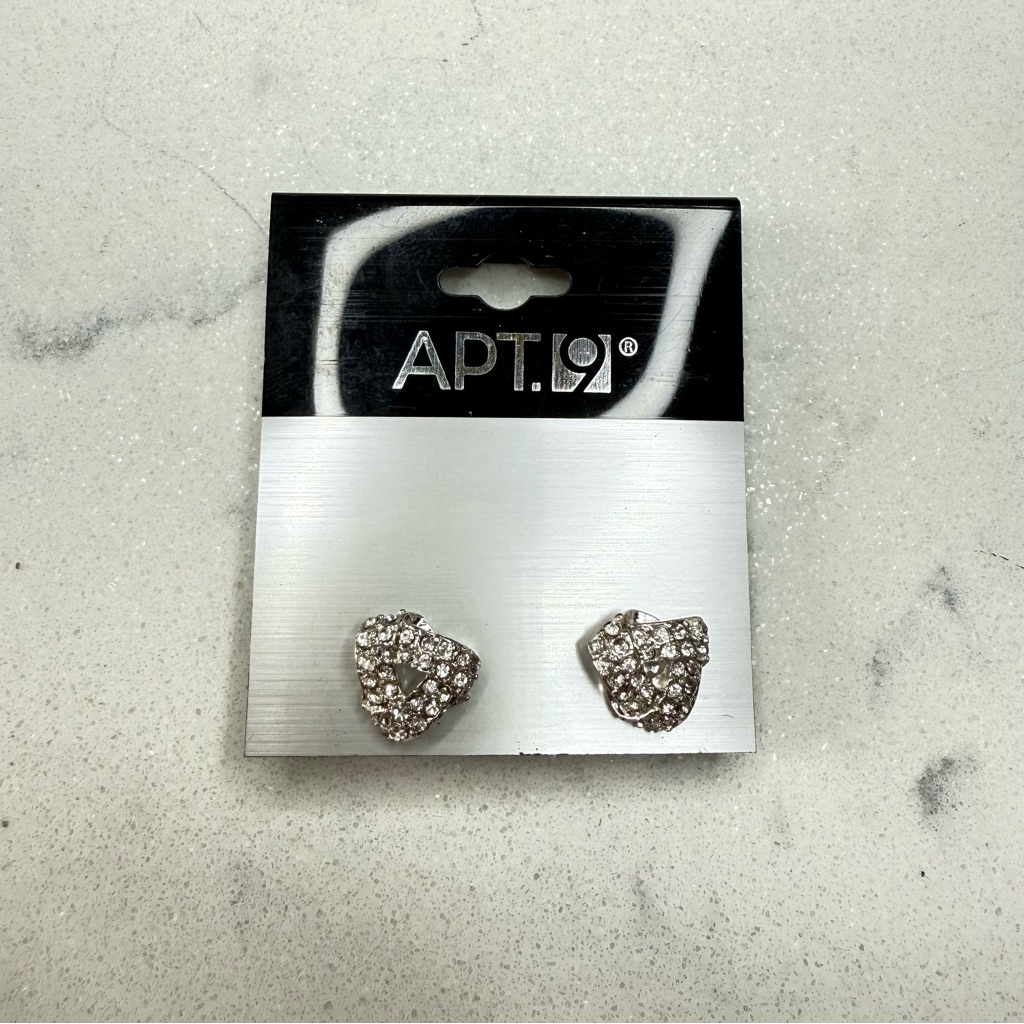 Apt 9 Silver Heart Earrings 16$